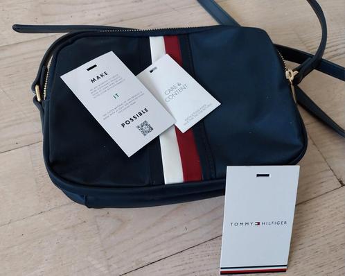 Tommy Hilfiger schoudertas blauw- Vaste prijs: €55,-, Sieraden, Tassen en Uiterlijk, Tassen | Schoudertassen, Nieuw, Blauw, Ophalen of Verzenden
