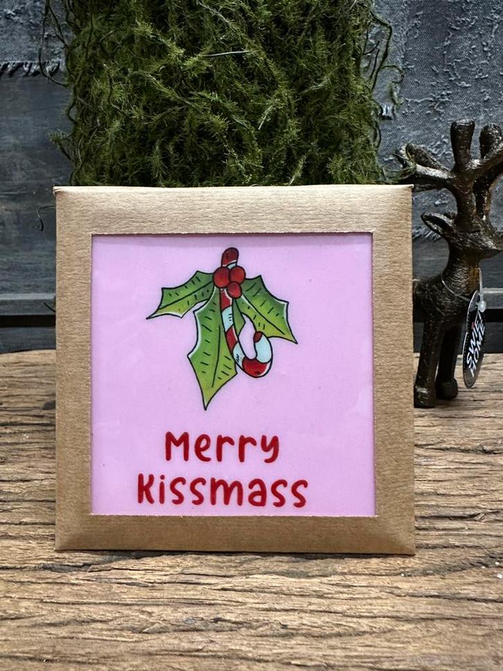 Tegel merry kissmass, Huis en Inrichting, Woonaccessoires | Tekstborden en Spreuken, Nieuw, Ophalen of Verzenden