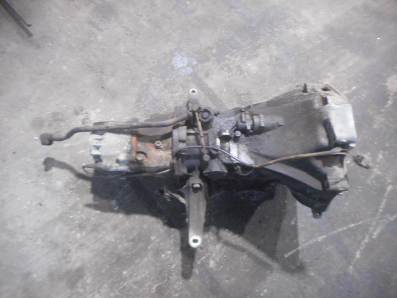 Versnellingsbak Audi 100 (C3) (1982-08/1984-07) 3u02112, Gebruikt, Auto-Union-Straße  1, Ingolstadt 85057, , Duitsland, Info@audi.de