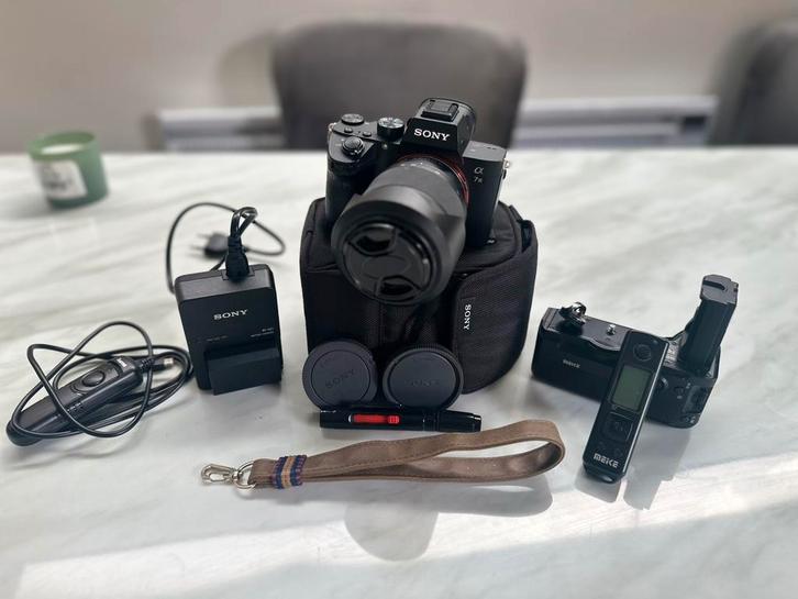 Sony a7III met lens en tas, Audio, Tv en Foto, Fotocamera's Digitaal, Zo goed als nieuw, Spiegelreflex, Sony, Geen optische zoom