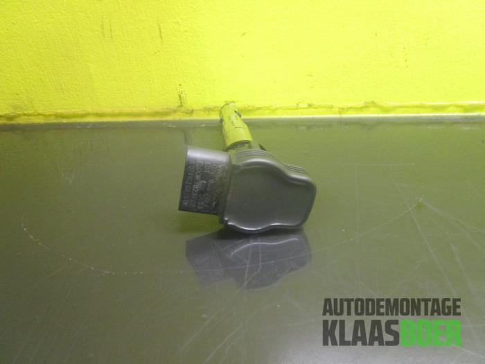 Accu afdekkap van een Volkswagen Passat, Auto-onderdelen, Accu's en Toebehoren, Volkswagen, Gebruikt, 6 maanden garantie, 12 maanden garantie