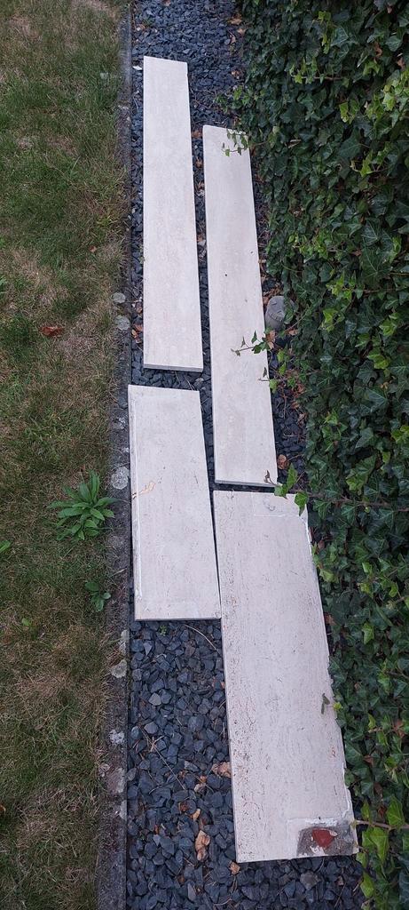Travertin vensterbanken 4 stuks + 3 stuks gelijkende venster, Doe-het-zelf en Verbouw, Overige Doe-het-zelf en Verbouw, Gebruikt