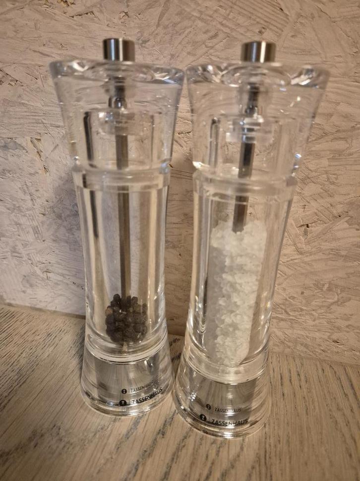 Zassenhaus Peper- en Zoutmolen Aachen 18 cm, Huis en Inrichting, Keuken | Keukenbenodigdheden, Zo goed als nieuw, Ophalen of Verzenden