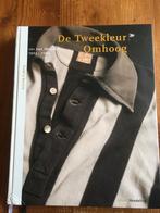 voetbalboek- 101 jaar Heracles - De Tweekleur Omhoog, Boeken, Ophalen of Verzenden, Zo goed als nieuw, Balsport