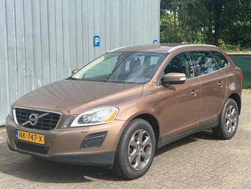 Volvo XC60 2.4 D5 AWD 4x4 215pk / Leder / VolvoRTI / 4nwe Ba, Auto's, Volvo, Bedrijf, Te koop, XC60, ABS, Airbags, Airconditioning