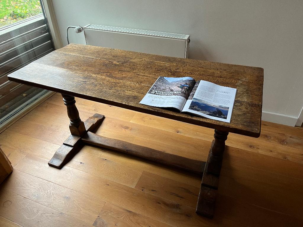 antieke lees-/eettafel, Ophalen