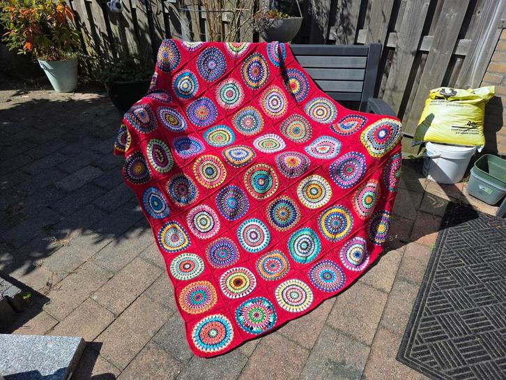 Gehaakte deken/ plaid cirkel. Katoen., Huis en Inrichting, Woonaccessoires | Plaids en Woondekens, Zo goed als nieuw, Ophalen of Verzenden