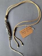 D19 Dzi - unusual Tibetan old Agate  12eye dzi, Antiek en Kunst, Kunst | Niet-Westerse kunst, Ophalen of Verzenden