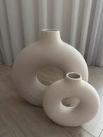 Set van 2 decoratieve vazen, Ophalen, Gebruikt, Wit, Aardewerk of Porselein