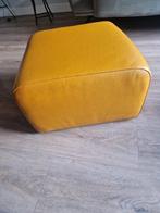 Lederen poef, Ophalen, Minder dan 50 cm, Rond, Zo goed als nieuw