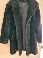 Zwarte faux fur winterjas met capuchon, Maat 38/40 (M), Ophalen of Verzenden, Zo goed als nieuw, Zwart