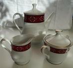 Oekranïense theepot met melkkan en suikerpotje - Meito, Antiek en Kunst, Antiek | Servies compleet, Ophalen