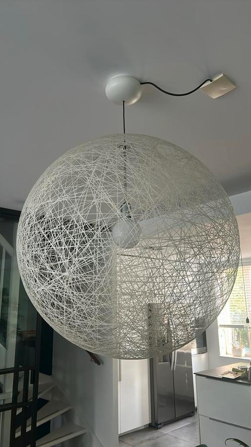 Moderne design hanglamp van Moooi, type Random Light 80cm, Huis en Inrichting, Lampen | Hanglampen, Zo goed als nieuw, 75 cm of meer