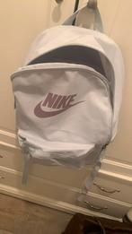 Nike rugtas, Ophalen of Verzenden, Zo goed als nieuw, 25 tot 40 cm