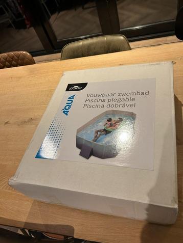 Nieuw ongebruikt vouwbaar zwembad van Aldi beschikbaar voor biedingen
