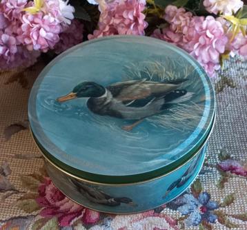 Leuk vintage blikje, trommeltje, groen, eenden  beschikbaar voor biedingen