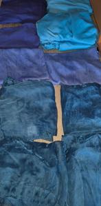 Het zijn 10 Gordijnen met verschillende kleuren blauw, Huis en Inrichting, Ophalen, Zo goed als nieuw, 200 cm of meer, 200 cm of meer