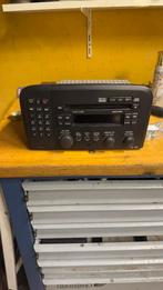 Volvo HU-850 radio met telefoon en 6cd-wisselaar nette staat, Auto diversen, Autoradio's, Ophalen, Gebruikt