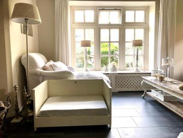 Rivièra Maison Hondenmand / Bed / Groot / Crème / Wit / Hout beschikbaar voor biedingen