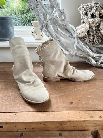 Vic Matie suede laarsjes beige/zand, maat 36 - NP 429,- beschikbaar voor biedingen