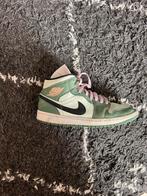 Air jordan 1 mid dutch green, Kleding | Heren, Schoenen, Ophalen of Verzenden, Zo goed als nieuw, Overige kleuren