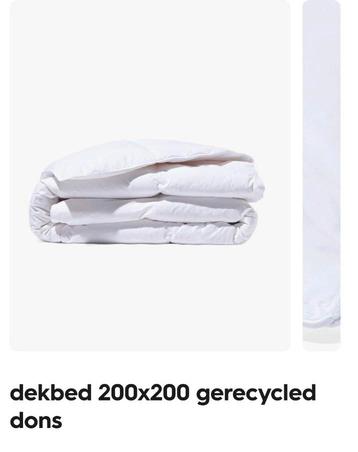 Dekbed 200x200 met gerecycled dons (hema) beschikbaar voor biedingen