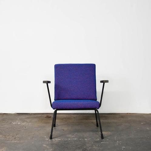 Gispen 1401 Fauteuil, Huis en Inrichting, Fauteuils, Zo goed als nieuw, Metaal, Stof, 50 tot 75 cm, Minder dan 75 cm, Ophalen of Verzenden