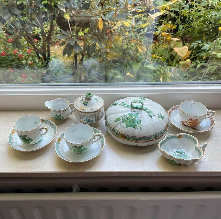 Antiek Porseleinen Servies, Antiek en Kunst, Antiek | Servies compleet, Ophalen of Verzenden