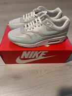 Nike Air Max 1 Glacier Blue maat 42,5, Ophalen of Verzenden, Zo goed als nieuw, Wit