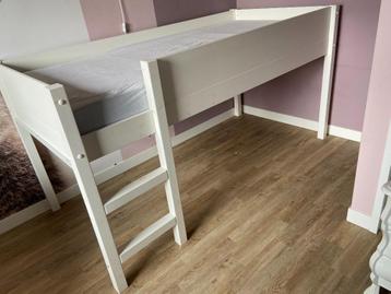 Half Hoogslaper kinderbed Charlie (90 x 200) beschikbaar voor biedingen
