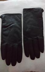 Leren dameshandschoenen, Ophalen of Verzenden, Zo goed als nieuw, Maat 38/40 (M), Handschoenen