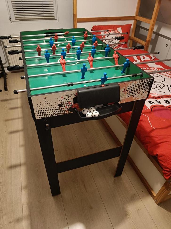 Voetbaltafel - Biljart Plezier voor jong en oud!, Kinderen en Baby's, Speelgoed | Voetbaltafels, Gebruikt, Ophalen