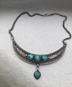 Verzilverende  halsketting met Turquoise stenen, Overige materialen, Met edelsteen, Gebruikt, Ophalen of Verzenden