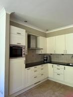Zeer nette hoekkeuken, Huis en Inrichting, Keuken | Complete keukens, Ophalen, Hoekkeuken, Graniet of Steen, Zo goed als nieuw