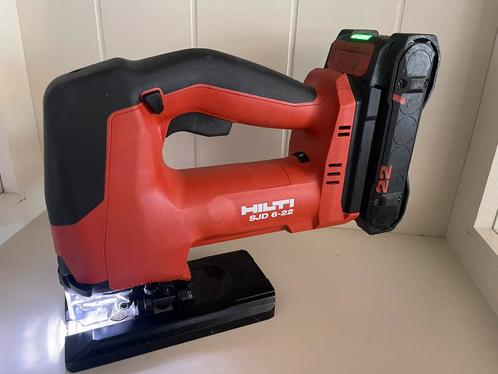 Hilti nuron decoupeerzaag, Doe-het-zelf en Verbouw, Gereedschap | Zaagmachines, Zo goed als nieuw, Decoupeerzaag, Minder dan 600 watt