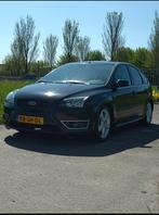 Ford Focus ST-Line 1.6 74KW 5D 2006 Zwart, 1596 cc, Zwart, 4 cilinders, Zwart