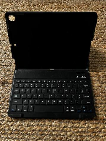 Ipad case beschikbaar voor biedingen