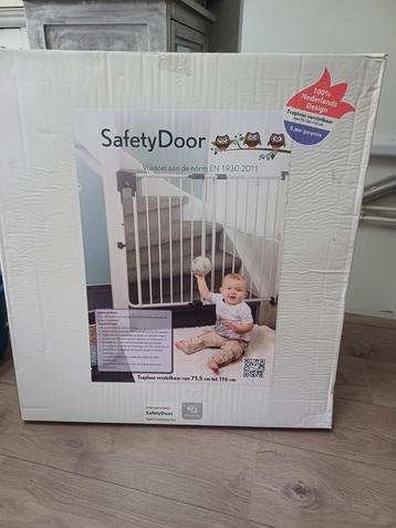 Safety Door A3 traphekje Nieuw! beschikbaar voor biedingen