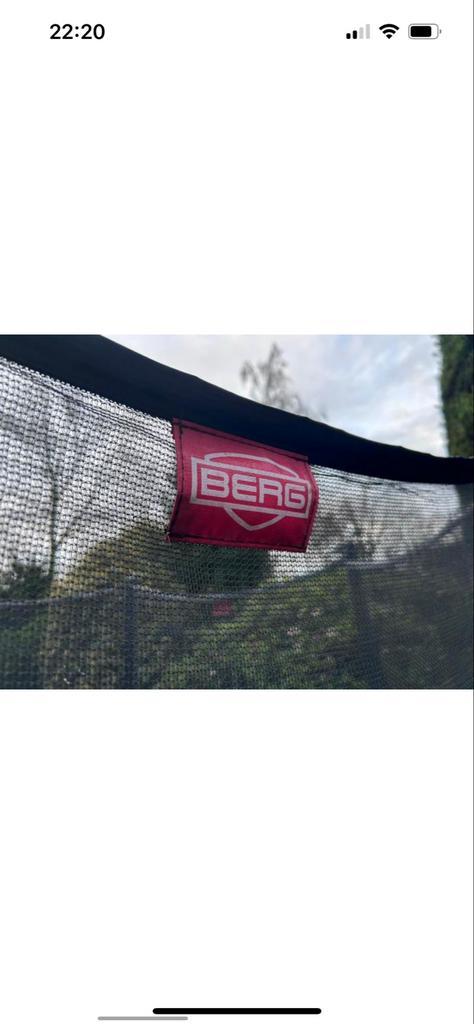 Berg Trampoline Rond 2.40m, Kinderen en Baby's, Speelgoed | Buiten | Trampolines, Gebruikt, Ophalen