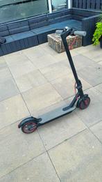 Een nieuwe step 25km/h, Fietsen en Brommers, Steps, Ophalen of Verzenden, Zo goed als nieuw, Elektrische step (E-scooter)
