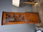 Pracht mooie Vintage Noten hoekkast vitrine+onderkast. Kijk,, Huis en Inrichting, Ophalen, Zo goed als nieuw