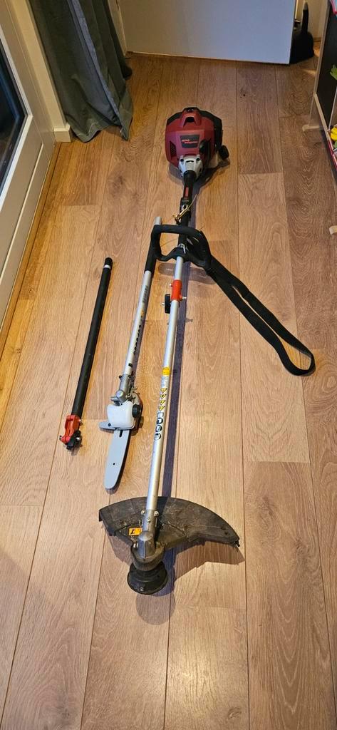 Ikra Mogatec BAS 3020 Bosmaaier, Tuin en Terras, Bosmaaiers, Gebruikt, Benzine, 30 tot 50 cm, Ophalen