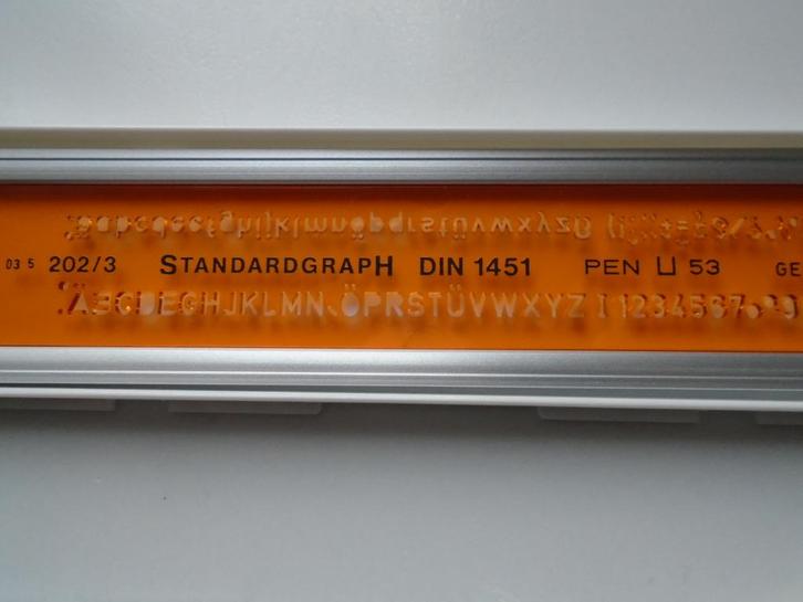 Standardgraph lettersjablonen + inkt, Hobby en Vrije tijd, Tekenen, Zo goed als nieuw, Overige typen, Ophalen of Verzenden