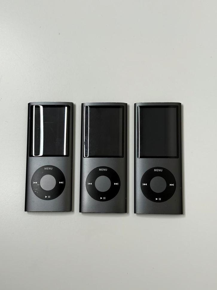 Lot 3x iPod nano 4e generatie Space Grey, Audio, Tv en Foto, Mp3-spelers | Apple iPod, Niet werkend, Nano, 2 tot 10 GB, Zwart