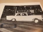 1962 Mercedes 190 Heckflosse folder met automaat izgst, Boeken, Ophalen of Verzenden, Zo goed als nieuw, Mercedes