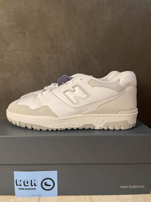 ✅ New Balance 550 Rain Cloud White Summer Fog EU 46,5, Kleding | Heren, Schoenen, Nieuw, Wit, Ophalen of Verzenden