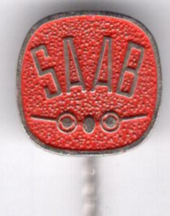 SAAB rood op zilverkleurig auto/vliegtuig speldje ( C_238 ), Verzamelen, Speldjes, Pins en Buttons, Nieuw, Speldje of Pin, Transport