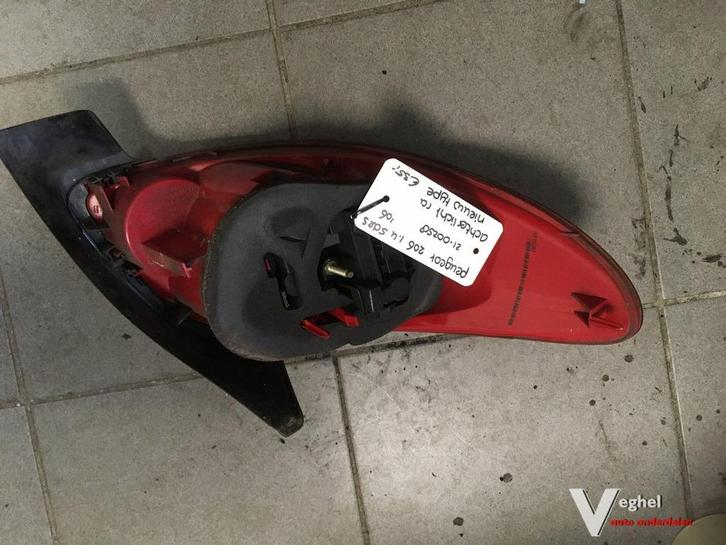 Peugeot 206 achterlicht nieuw type links en rechts '06, Auto-onderdelen, Verlichting, Gebruikt, Ophalen of Verzenden