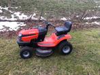 Zitmaaier Tuintractor  Husqvsrna TS 138 L, Tuin en Terras, Zitmaaiers, Ophalen, Zo goed als nieuw, Versnellingen, 90 tot 120 cm