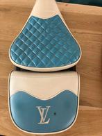 Vespa zadel( klein gaatje), Ophalen of Verzenden, Zo goed als nieuw